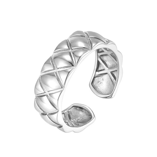 925 silver geometric lattice ring close-up, minimalist bold design